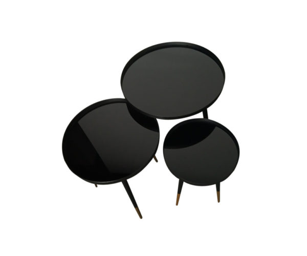 nest table 03