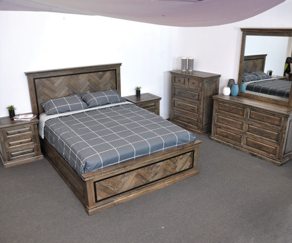 mosaic bed suite