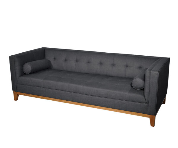 Calvin 3 seater OG 2