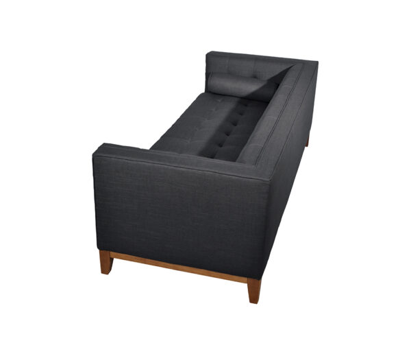 Calvin 3 seater OG 4